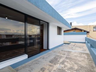 Pinar Bajo, Casa en Venta, 425m2, 4 Habitaciones.