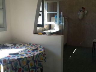 Foto 2 de Casa - Lomas De Zamora