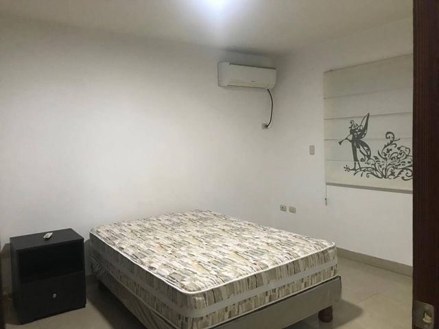 ALQUILER DEPARTAMENTO 1ER PISO PARQUEO CERRADO KENNEDY