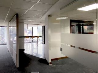 Foto 4 de oficina en arriendo en chico reservado. Cod A1030074