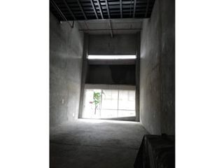 Foto 4 de VENDE / ALQUILA LOCAL SANTA MONICA CALI