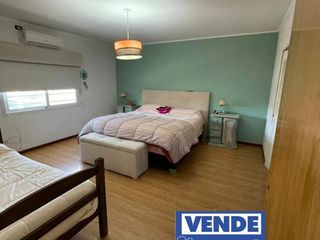 Foto 4 de Venta Casa de 3 dormitorios  con  parrilla y pileta