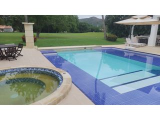 Foto 3 de CASA  EN VENTA CLUB PUERTO PEÑALISA, CUNDINAMARCA