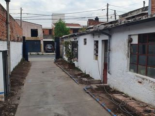 Foto 3 de VENTA TERRENO ESPANA AL 2000, IDEAL CONST. DE EDIFICIO
