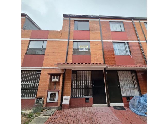 Casa en arriendo en Engativa