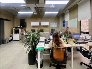Foto 2 de VENDEMOS OFICINA EN EDIFICIO EMPRESARIAL CERCA A COLCAFE