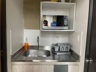 Foto 4 de VENDEMOS OFICINA EN EDIFICIO EMPRESARIAL CERCA A COLCAFE