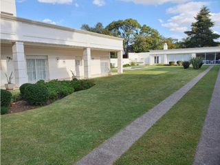 VENTA DE VIVIENDA EN CERRO DE LAS ROSAS - VIV0275