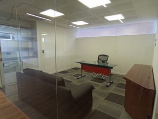 Foto 4 de oficina en venta en bosque de pinos-usaquén. Cod V51867