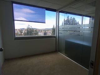 Foto 6 de oficina en venta en bosque de pinos-usaquén. Cod V51867