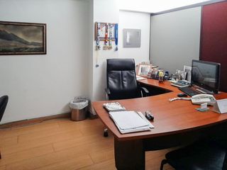Foto 6 de Vendo local comercial. Galerías del Bosque