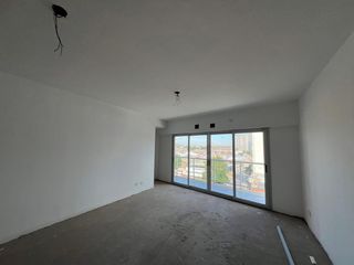 Palaa 400, Avellaneda ¡Semipiso de 2 ambientes 55m2 a la venta en 1º piso!