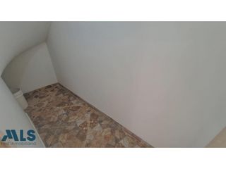 Venta de casa primer piso en San Antonio de Prado(MLS#245739)