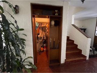 Amplia casa en venta en Pontevedra