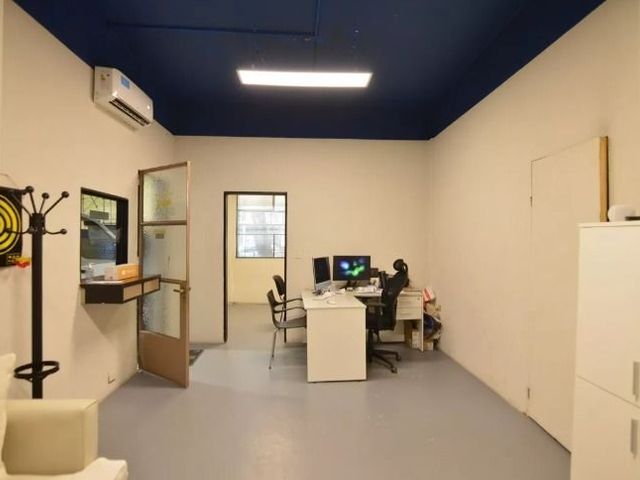 Excelente Inmueble de 257 m2 de planta!!!
