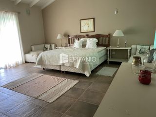 Casa Quinta con Pileta y costa de Río - Alquiler Por Día - Zona Paso Cordova - A001