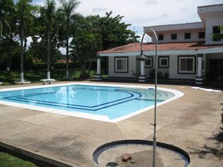Foto 5 de casa campestre en venta en cobos. Cod V16433