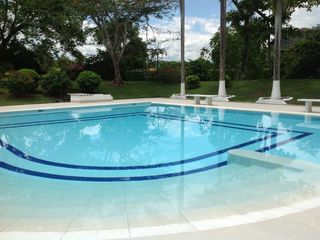 Foto 7 de casa campestre en venta en cobos. Cod V16433