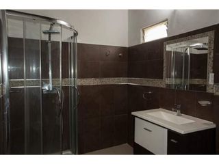 VENTA DE VIVIENDA  CON DESTINO COMERCIAL EN POTRERO DE GARAY- INV0038
