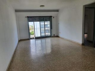 Foto 8 de VENTA DE DEPARTAMENTO EN La Plata