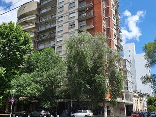 Foto 1 de VENTA DE DEPARTAMENTO EN La Plata