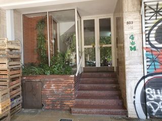 Foto 2 de VENTA DE DEPARTAMENTO EN La Plata