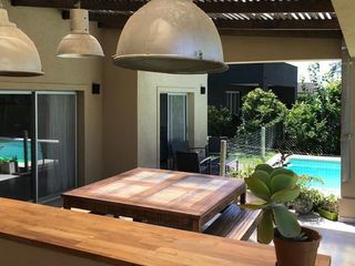 Foto 1 de Casa en San Alfonso Pilar del Este