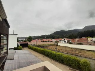 Foto 6 de Casa de venta en Chaullabamba sector Colegio Alemán