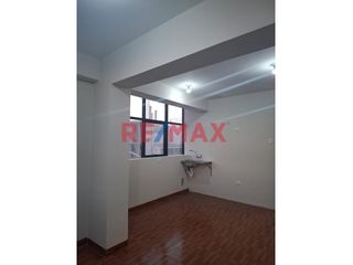 Foto 7 de Minidepartamento En Alquiler En Tercer Piso Urb. La Primavera - Chiclayo