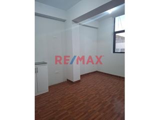 Foto 5 de Minidepartamento En Alquiler En Tercer Piso Urb. La Primavera - Chiclayo