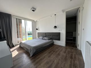 Casa en La Rinconada en venta - 3 dormitorios - Vista al polo - permuta