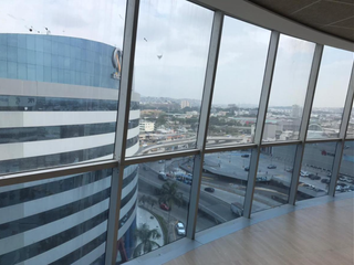 Foto 3 de Oficina en venta en 100 Business Plaza, Frente a Mall del Sol
