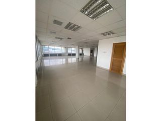 Foto 2 de En Arriendo Oficinas en Edificio Mecanos 793 m2