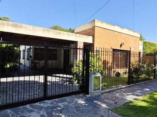 Alquiler casa 3 dorm. c/pileta - 509 e/ 20 y 21 - Gonnet, La Plata