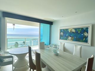 Punta Blanca, departamento de 3 dormitorios, con vistas al mar y acceso a playa, en condominio privado, en venta.