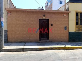 Foto 1 de Venta De Casa En Huacho –  Excelente Ubicación