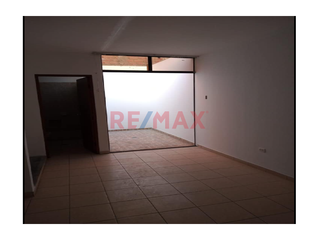 Foto 8 de Venta De Casa En Huacho –  Excelente Ubicación