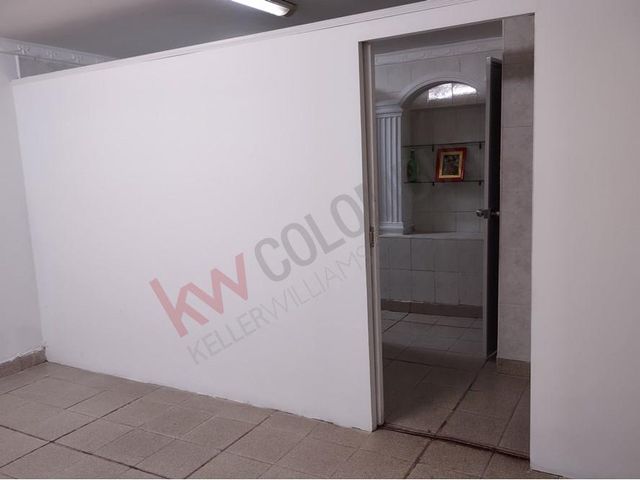 Consultorio En zona de influencia comercial y de Salud.-7809