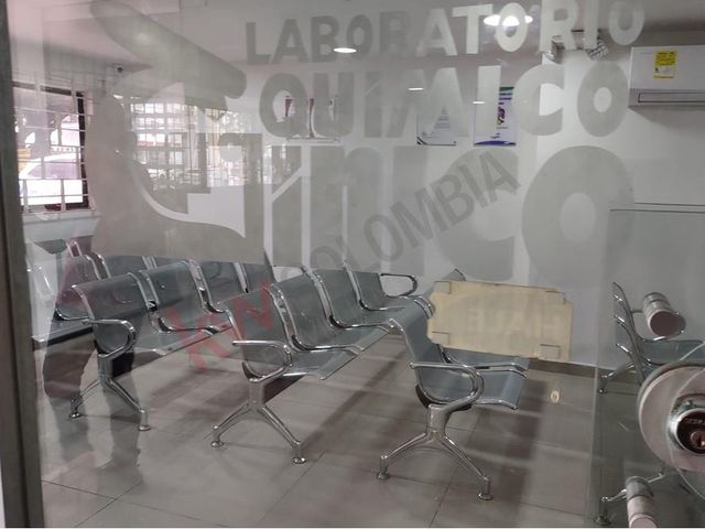 Consultorio En zona de influencia comercial y de Salud.-7809