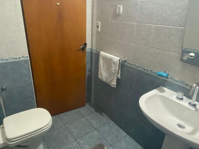 Casa en venta - 3 dormitorios 1 baño - 88mts2  - Tolosa [FINANCIADA]