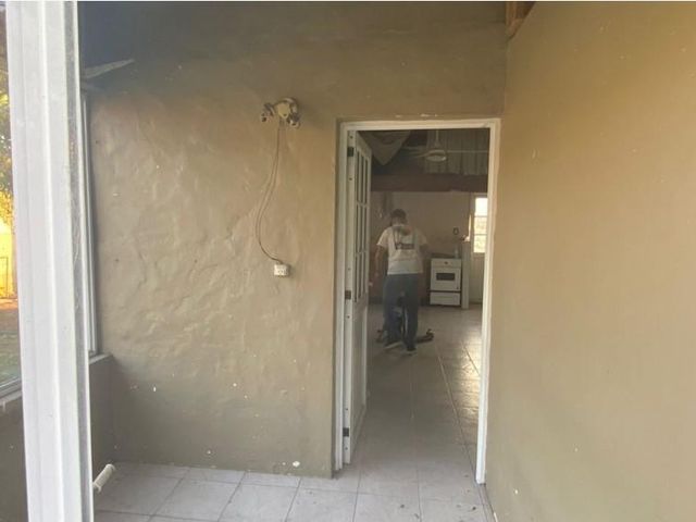 Casa en venta - 3 dormitorios 1 baño - 88mts2  - Tolosa [FINANCIADA]