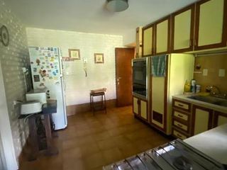 Foto 14 de Chalet 5 ambientes con garage doble y parque en Brandsen e  Italia
