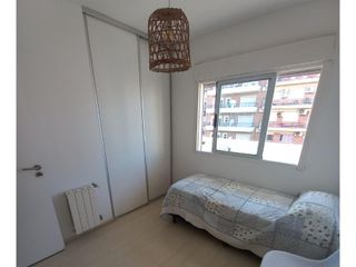 Departamento en alquiler - 2 Dormitorios 2 Baños - 80Mts2 - Villa Urquiza