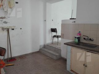 Foto 6 de Escucho Oferta, Venta de Deposito, oficina y local, 440 M2