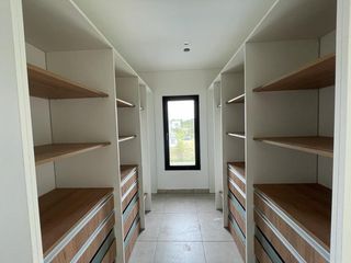 Foto 23 de Casa en venta en Belen de Escobar
