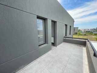 Foto 27 de Casa en venta en Belen de Escobar