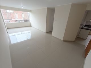 Foto 1 de ATE LÍMITE LA MOLINA - VENTA DEPARTAMENTO DE ESTRENO - ÁREA 84 m2