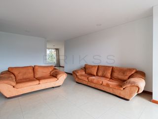 Foto 1 de apartamento en venta en gratamira. Cod V6881
