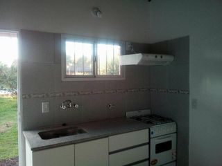 Foto 5 de CASA EN ALQUILER EN PILAR , VILLA ROSA.-