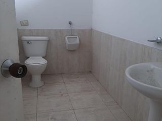 Foto 9 de local en arriendo/venta en b. colsag. Cod V2241